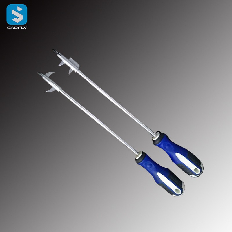 Car tire stone cleaning hook